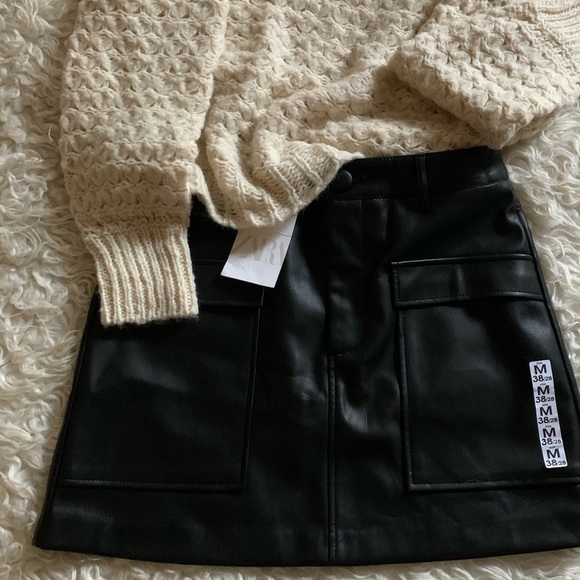 Zara Dresses & Skirts - NWT Zara black faux leather mini skirt size M